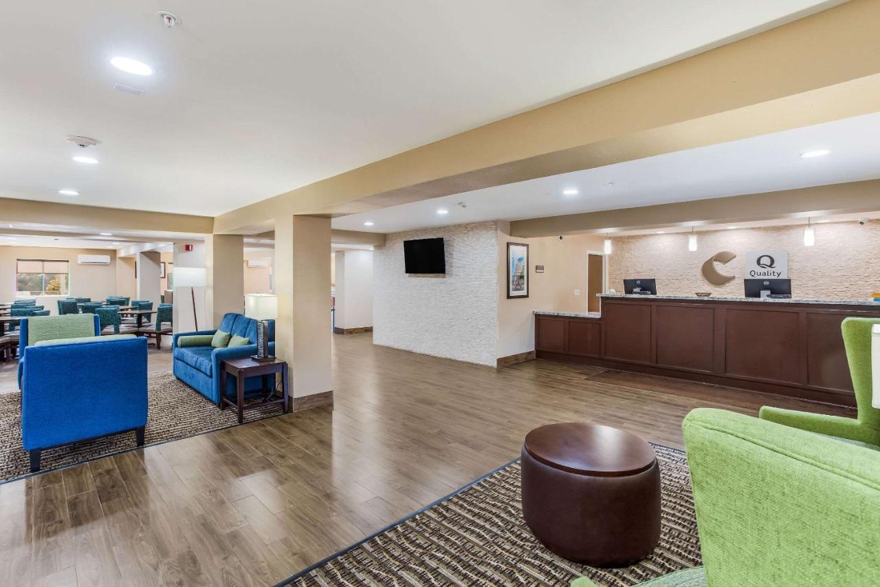 Quality Inn Charleston Extérieur photo