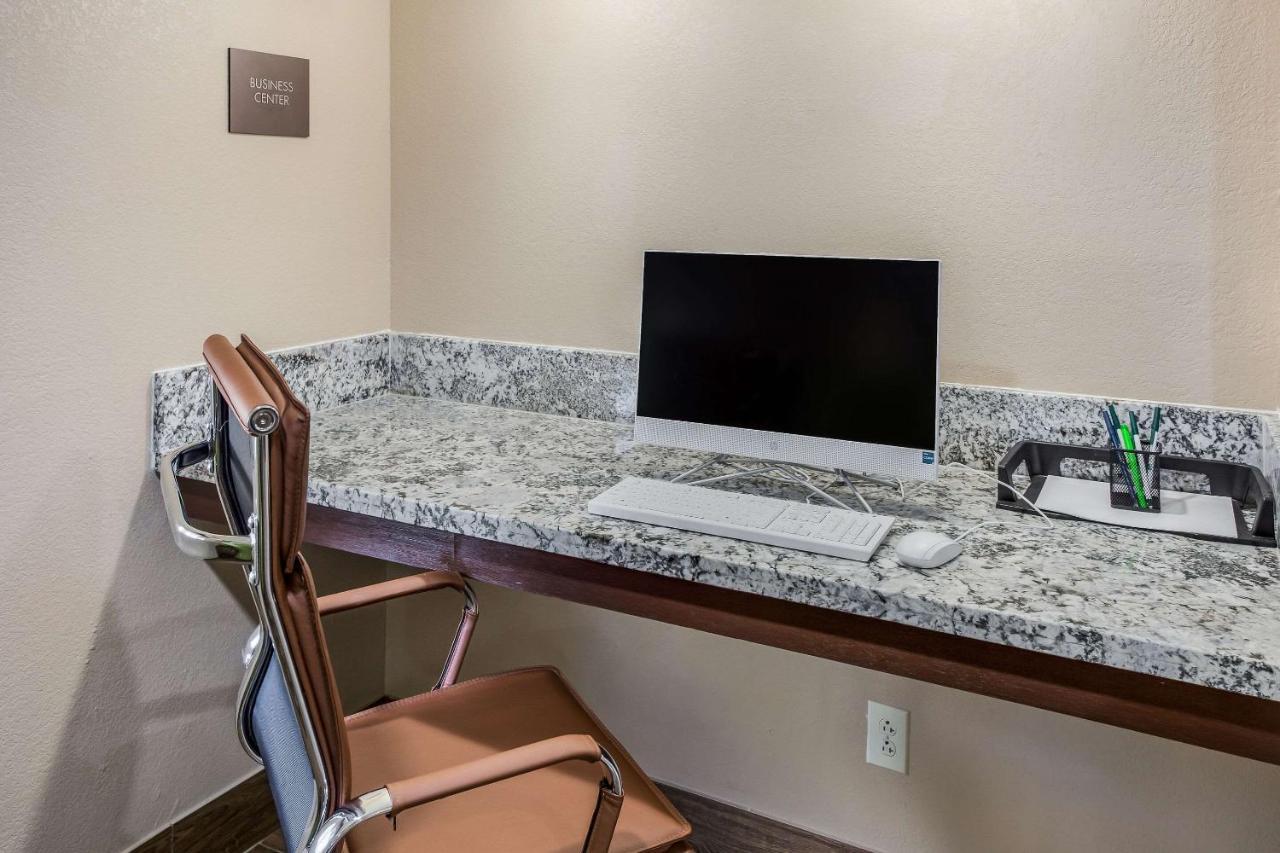 Quality Inn Charleston Extérieur photo
